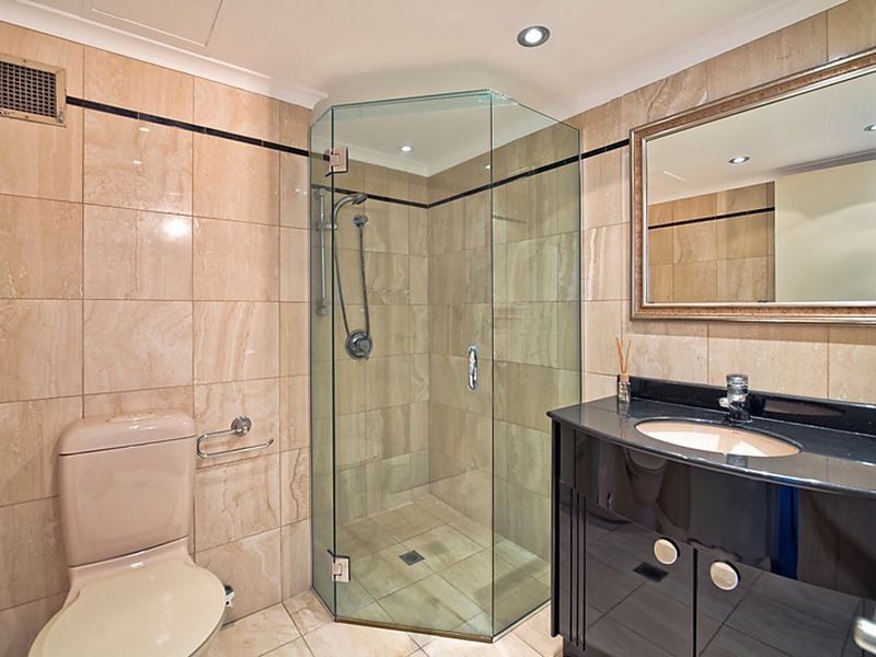 5/25 Northcliffe Terrace, Surfers Paradise QLD 4217