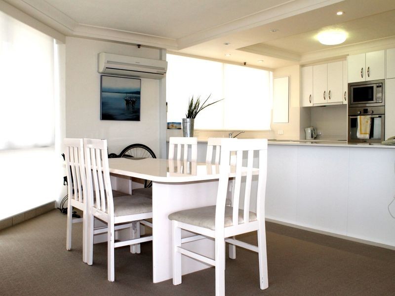 10D/30 Laycock Street, Surfers Paradise QLD 4217