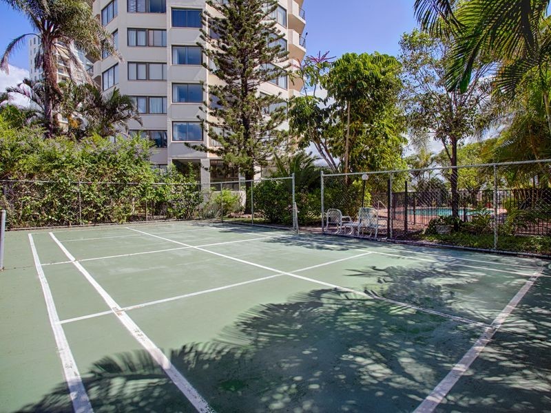 15 ‘Florid Gold Coast Hwy, Surfers Paradise QLD 4217