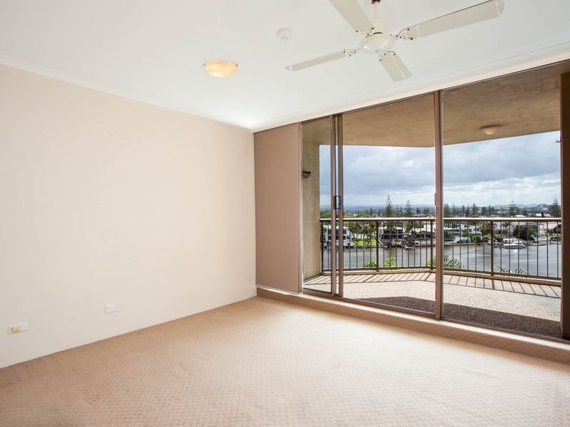 15 ‘Florid Gold Coast Hwy, Surfers Paradise QLD 4217