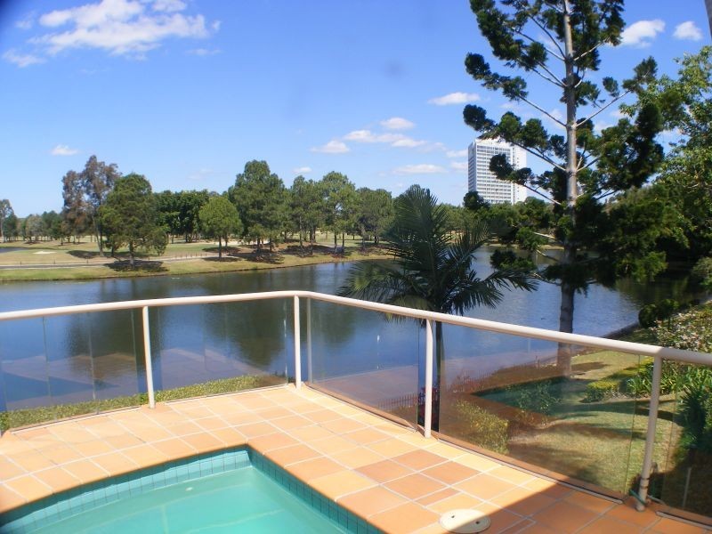 1102 Spring Terraces Royal Pines, Benowa QLD 4217