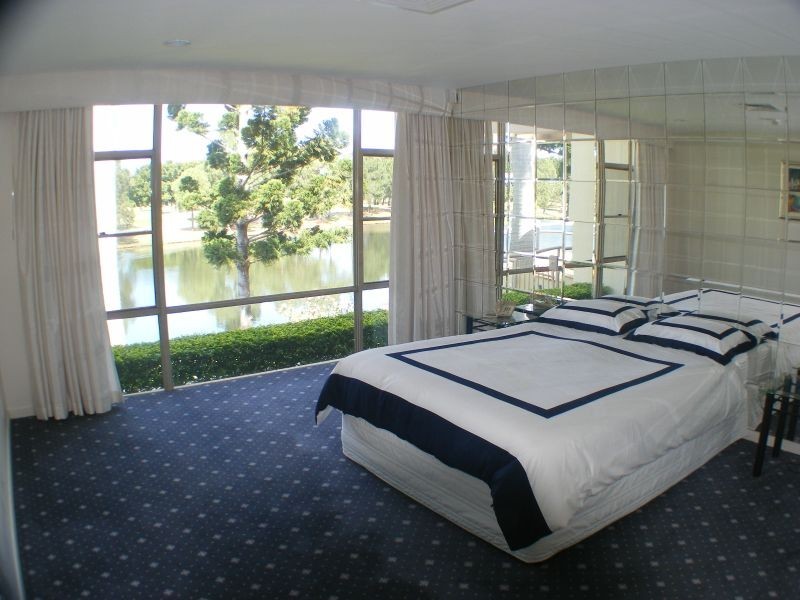 1102 Spring Terraces Royal Pines, Benowa QLD 4217