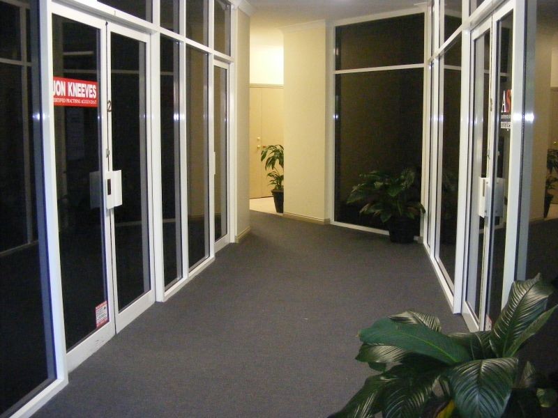 8 Short Street, Nerang QLD 4211