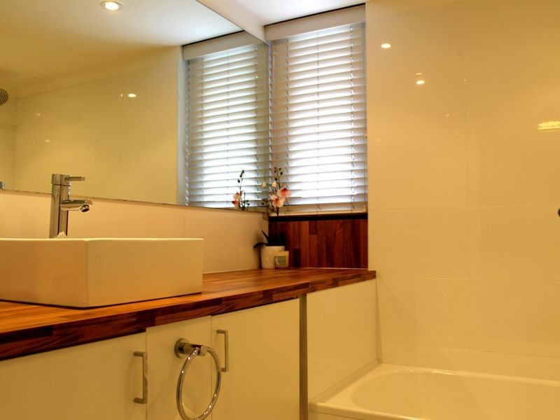 301/5 Enderley Ave, Surfers Paradise QLD 4217