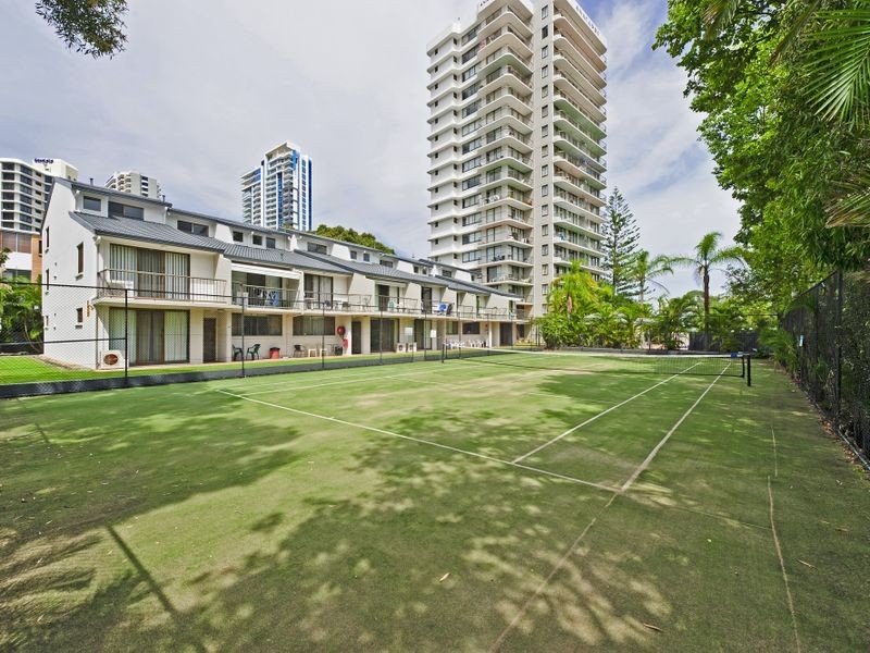 61/43 Enderley Avenue, Surfers Paradise QLD 4217