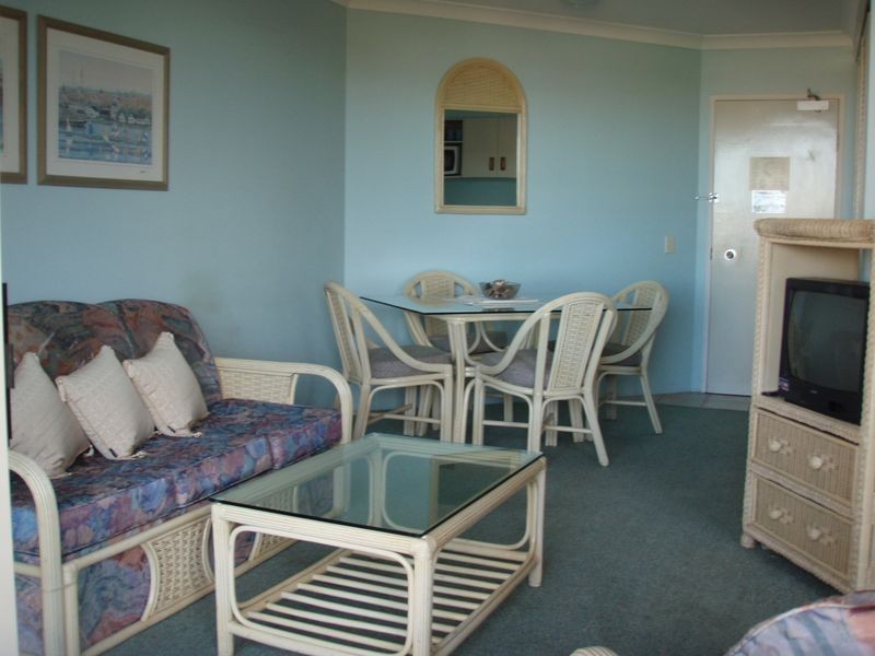 1 Paradise Island, Surfers Paradise QLD 4217