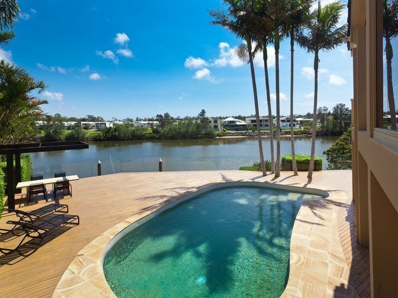 30-32 Maryland Avenue, Carrara QLD 4211