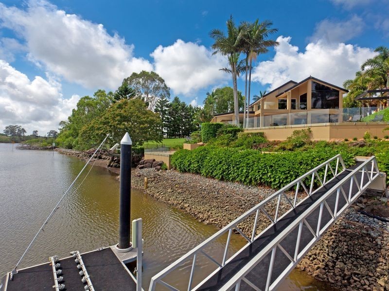 30-32 Maryland Avenue, Carrara QLD 4211