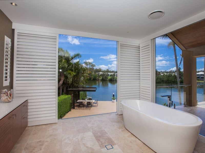 30-32 Maryland Avenue, Carrara QLD 4211