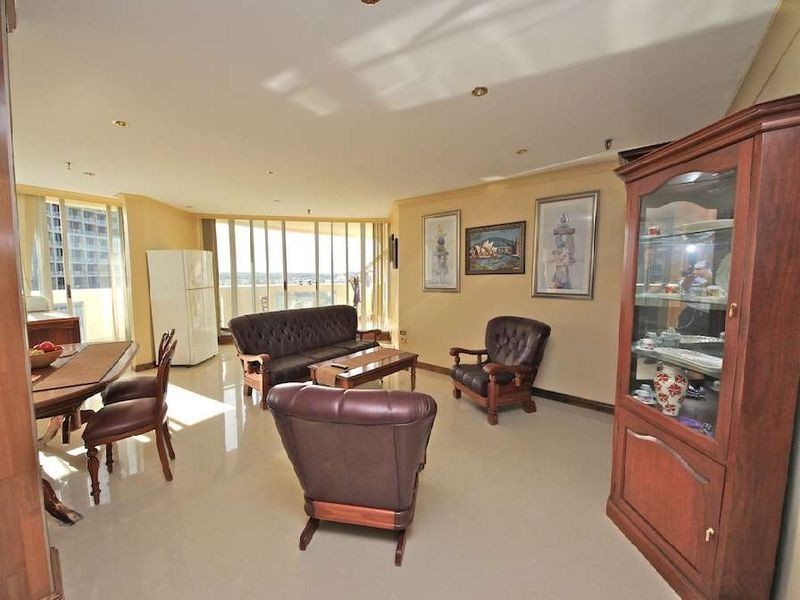 31/114 The Esplanande, Surfers Paradise QLD 4217