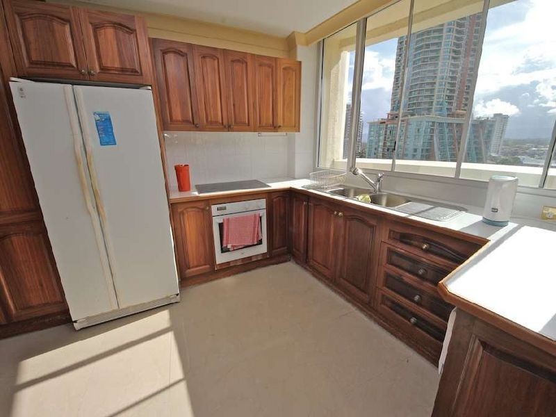 31/114 The Esplanande, Surfers Paradise QLD 4217