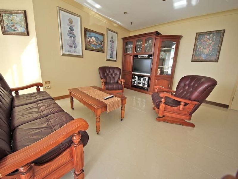 31/114 The Esplanande, Surfers Paradise QLD 4217