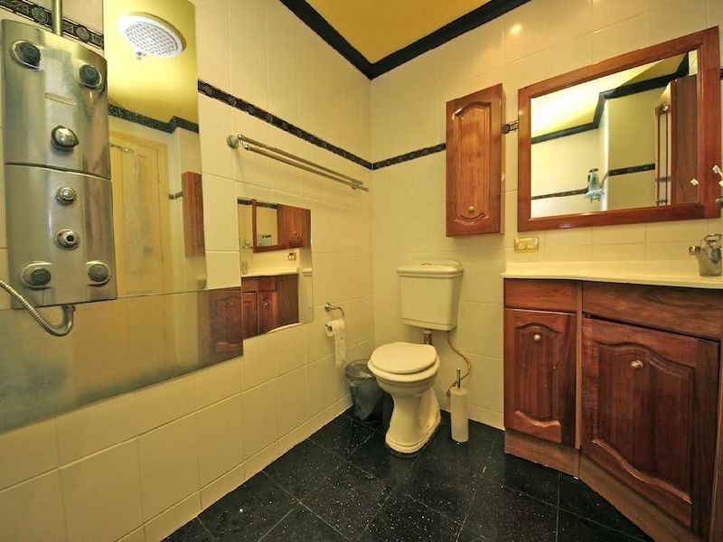 31/114 The Esplanande, Surfers Paradise QLD 4217