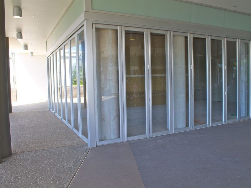 1A/99 Marine Parade, Southport QLD 4215