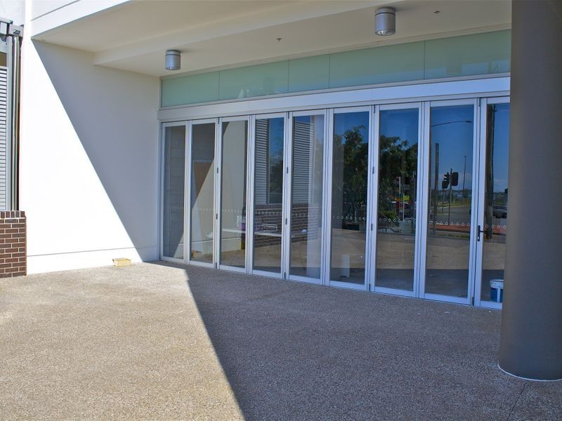 1A/99 Marine Parade, Southport QLD 4215