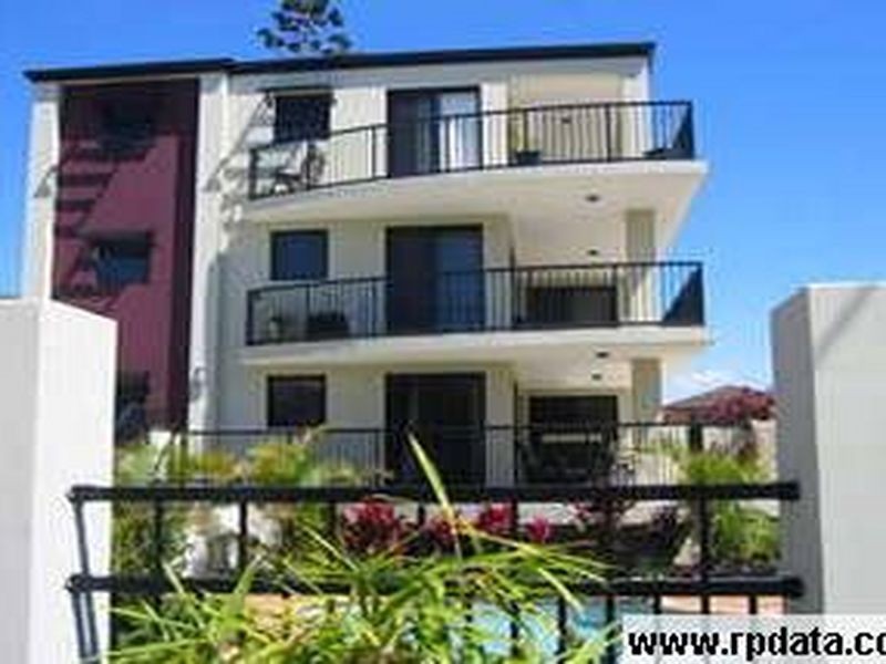 7/26 Bath Street, Labrador QLD 4215