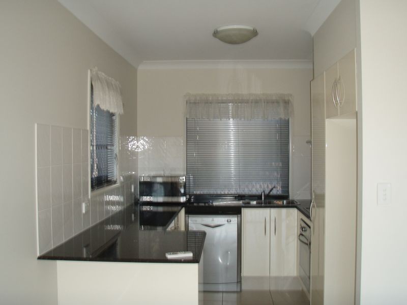 7/26 Bath Street, Labrador QLD 4215