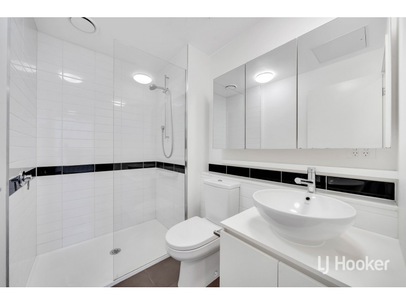 2105/350 William Street, Melbourne VIC 3000