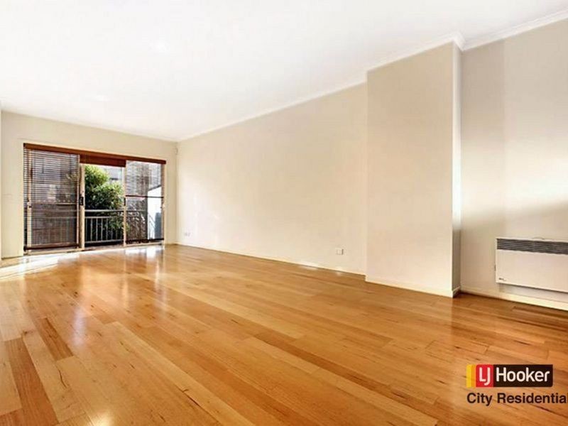 9 Cavalry Circuit, Maribyrnong VIC 3032