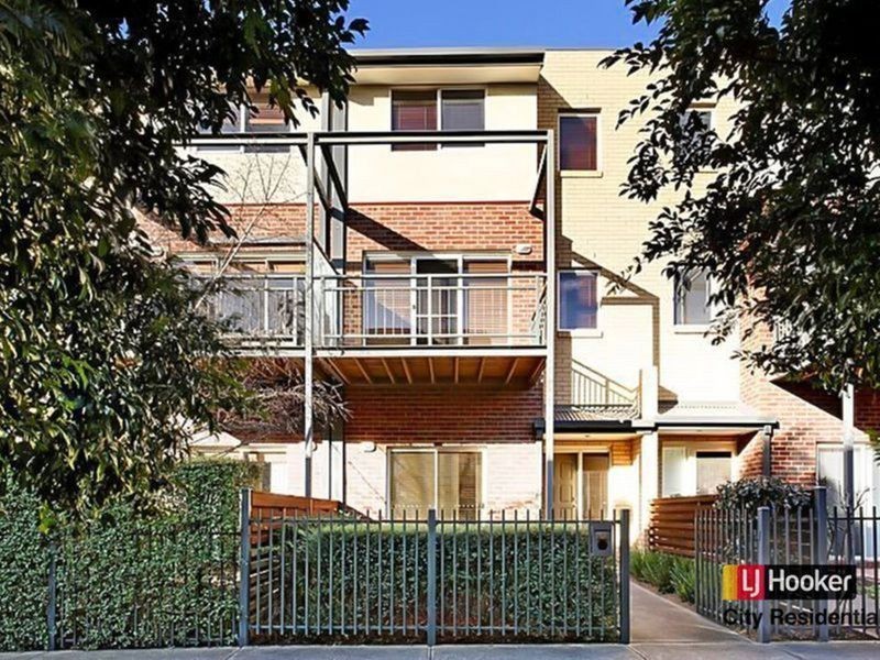 9 Cavalry Circuit, Maribyrnong VIC 3032