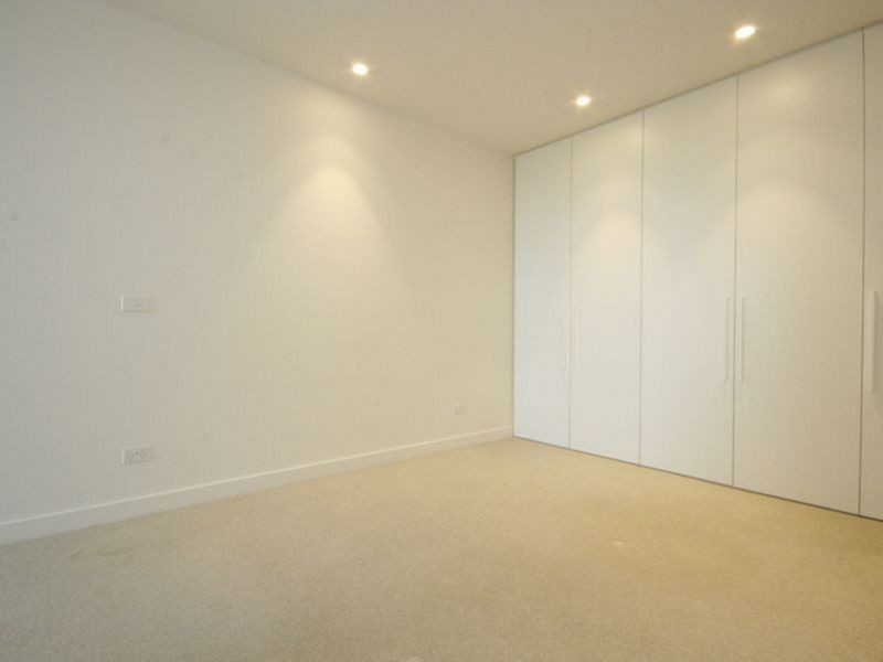 1416/35 Albert Road, Melbourne VIC 3000