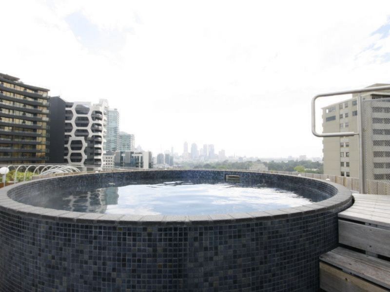 1416/35 Albert Road, Melbourne VIC 3000