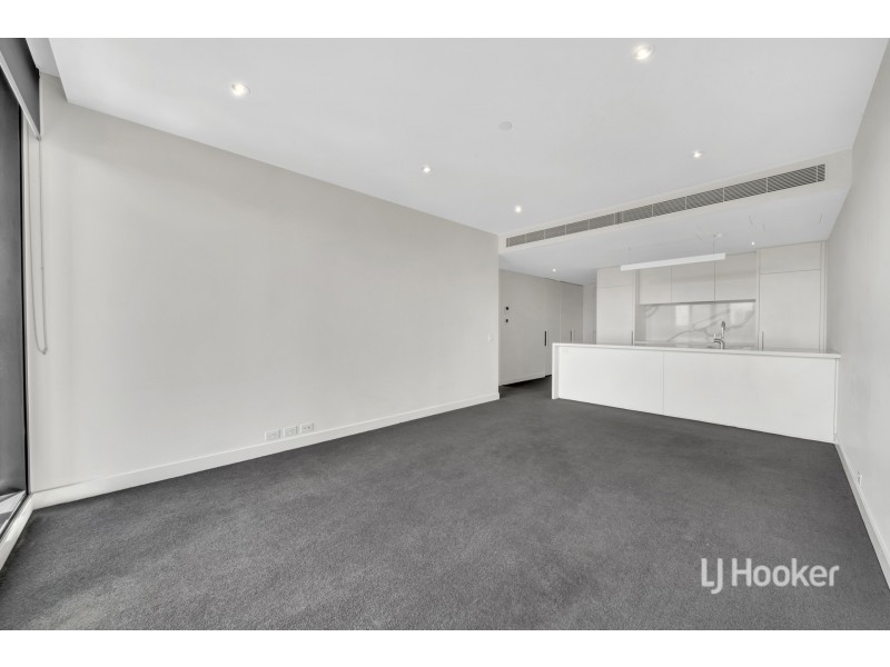 1316/555-557 St Kilda Road, Melbourne VIC 3000