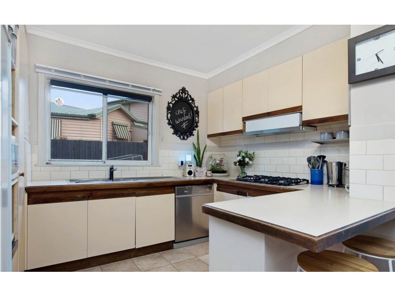 14 Piperita Road, Ferntree Gully VIC 3156