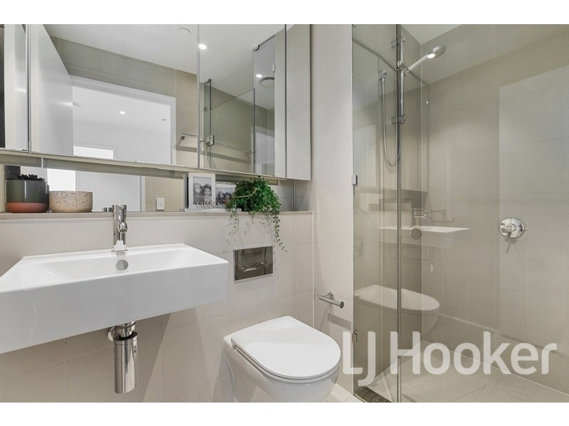 2902N/883 Collins Street, Docklands VIC 3008