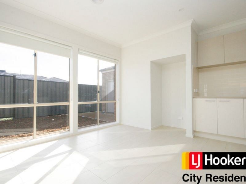 8 Friesian Street, Mernda VIC 3754