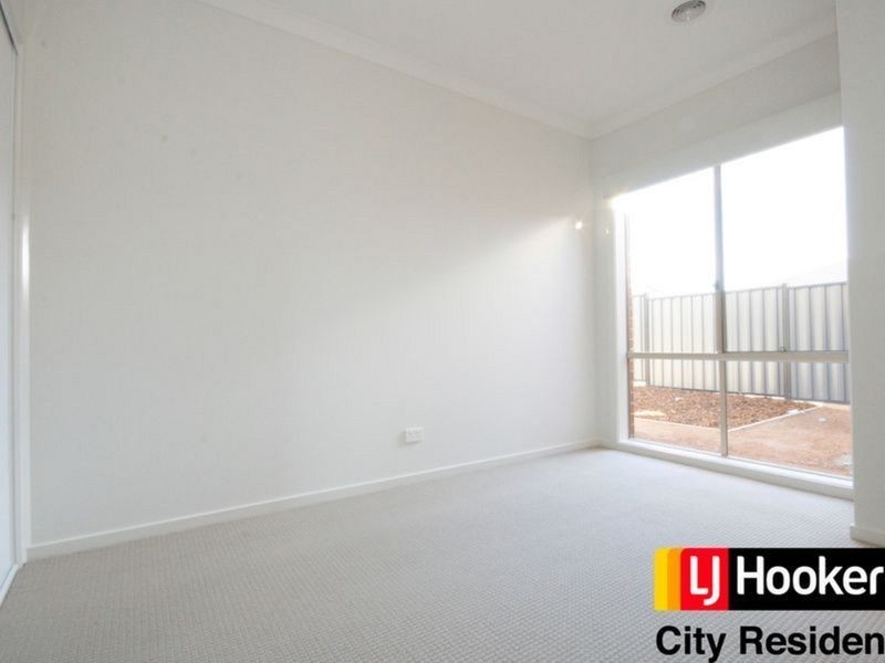 8 Friesian Street, Mernda VIC 3754