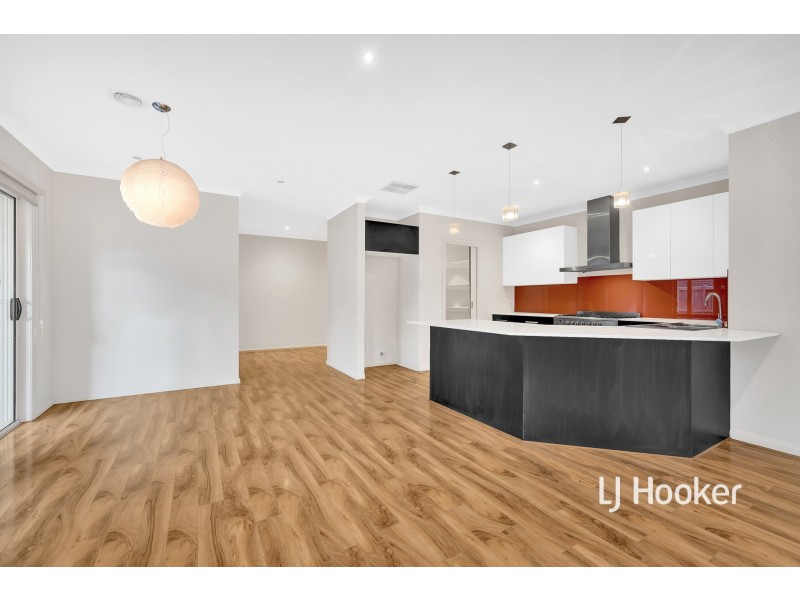 94 Palmers Road, Williams Landing VIC 3027