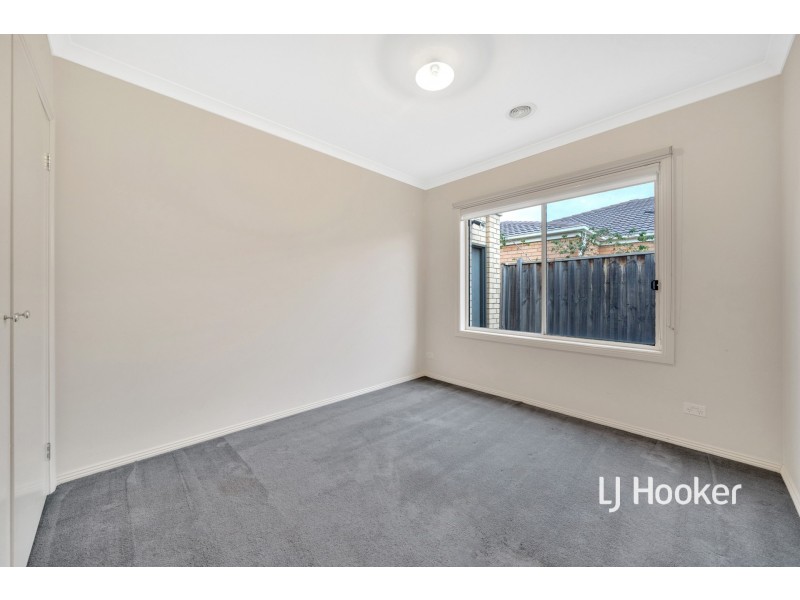94 Palmers Road, Williams Landing VIC 3027