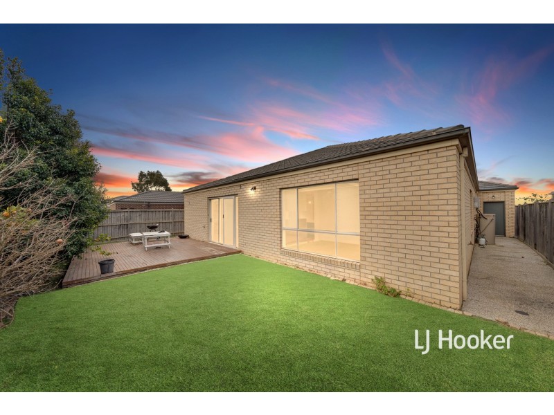 94 Palmers Road, Williams Landing VIC 3027