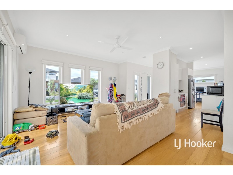 1/5 Annafee Avenue, Keysborough VIC 3173