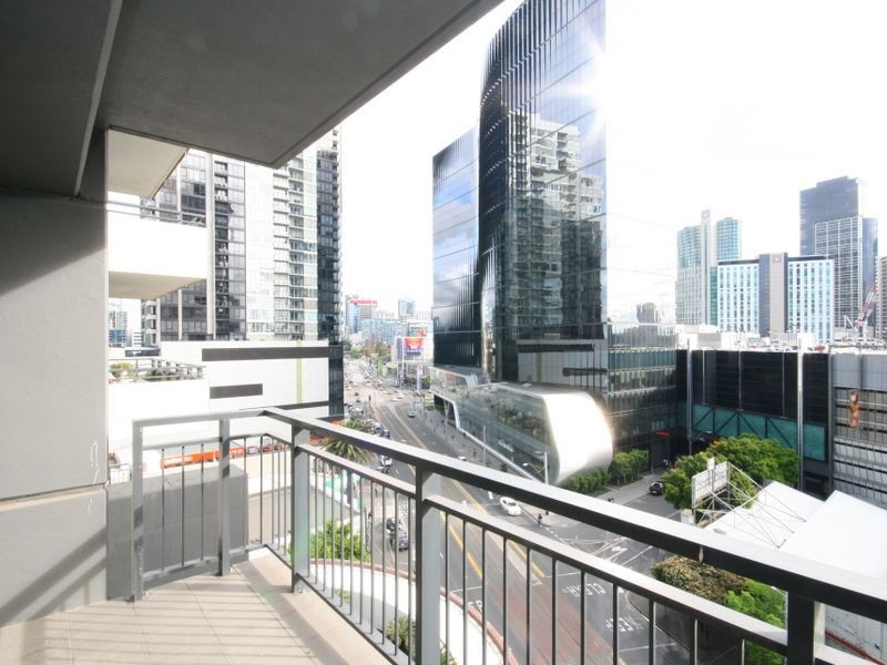 901/80 Clarendon Street, Southbank VIC 3006