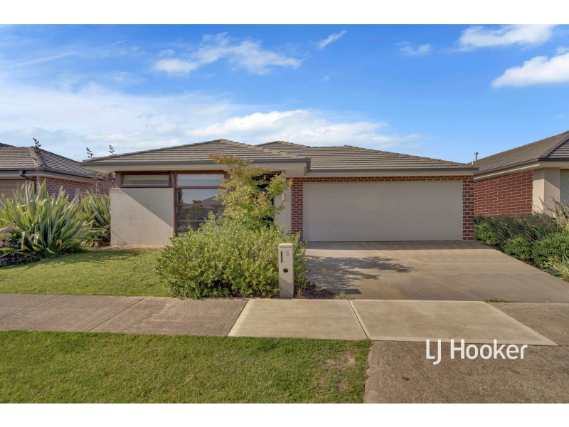 8 Sligo Street, Doreen VIC 3754