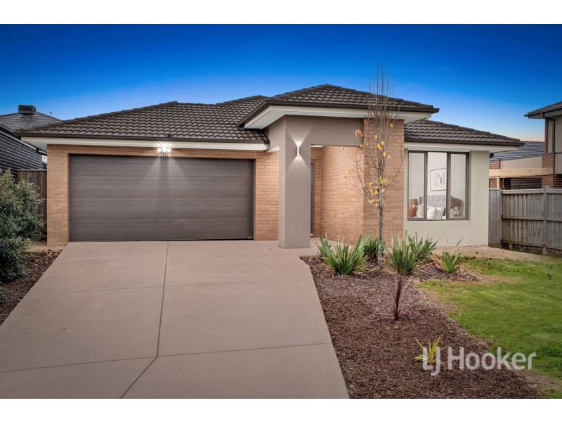14 Beryl Crescent, Greenvale VIC 3059