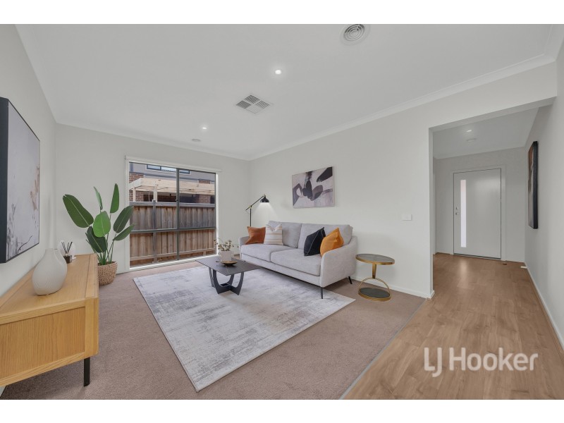 14 Beryl Crescent, Greenvale VIC 3059