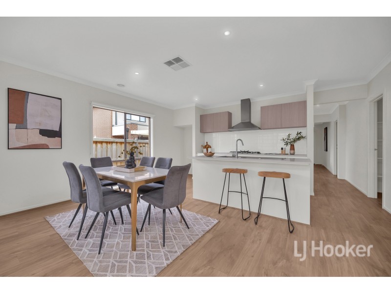 14 Beryl Crescent, Greenvale VIC 3059