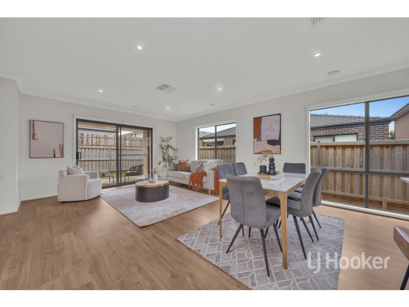 14 Beryl Crescent, Greenvale VIC 3059