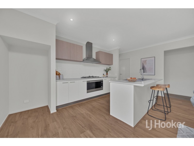 14 Beryl Crescent, Greenvale VIC 3059