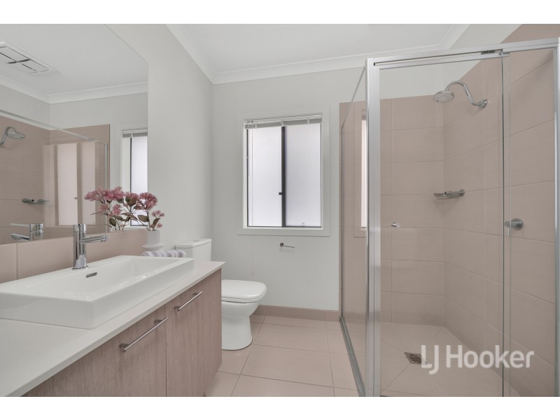 14 Beryl Crescent, Greenvale VIC 3059