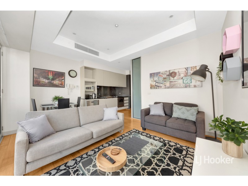 1014/233 Collins Street, Melbourne VIC 3000