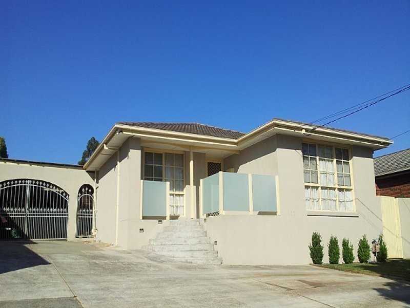 48 Rembrandt Drive, Wheelers Hill VIC 3150