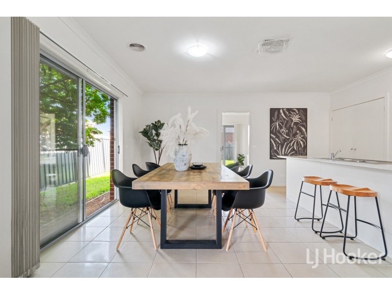 45 Basinview Drive, Tarneit VIC 3029