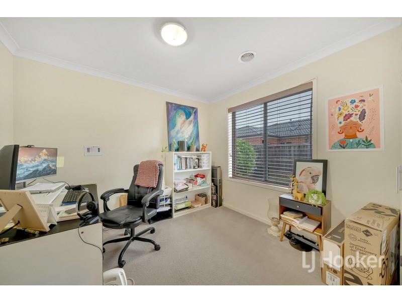 8 Ferriman Way, Truganina VIC 3029
