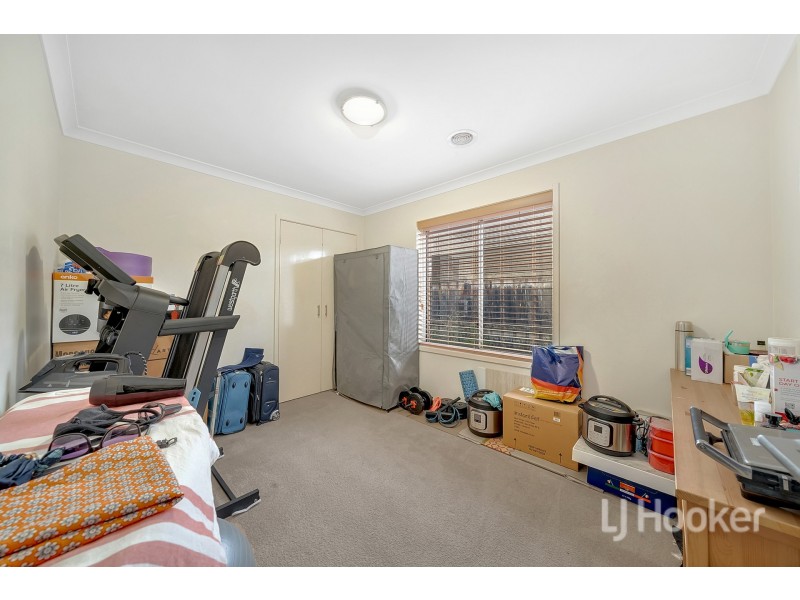 8 Ferriman Way, Truganina VIC 3029