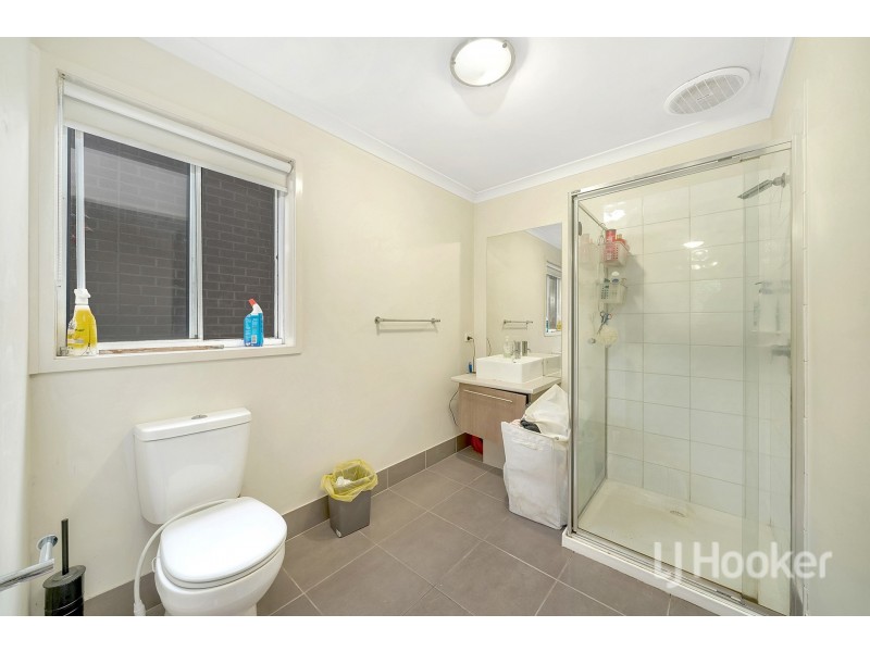 8 Ferriman Way, Truganina VIC 3029