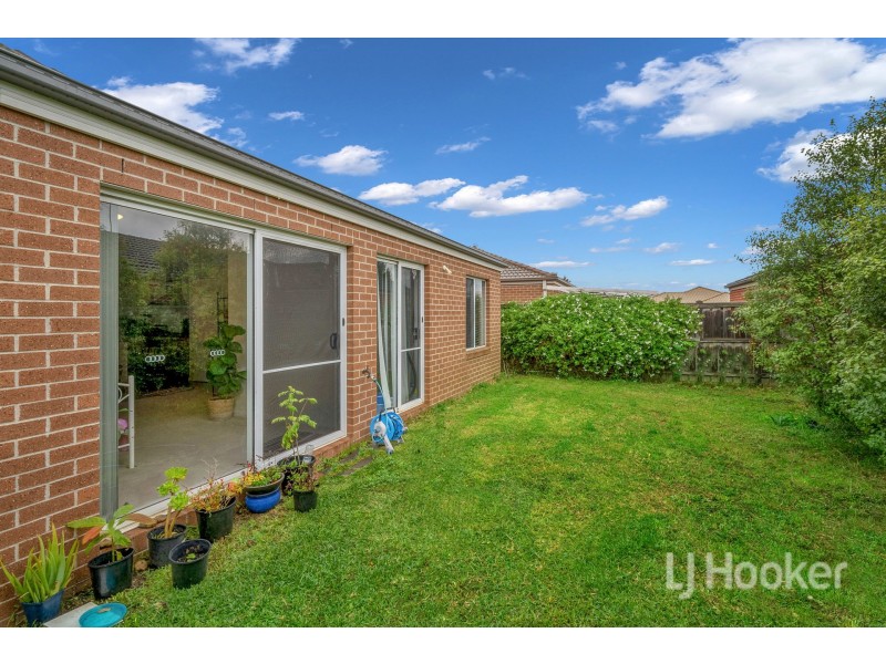 8 Ferriman Way, Truganina VIC 3029